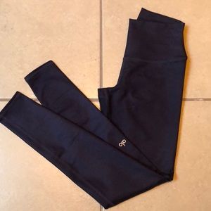 ALO YOGA high waist navy leggings size Small